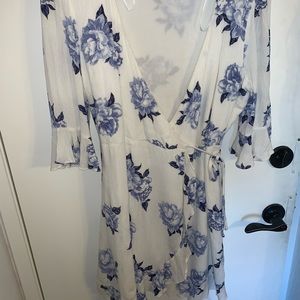 LULU wrap dress